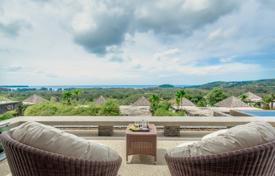 Villa – Choeng Thale, Thalang, Phuket,  Tayland. $2,689,000