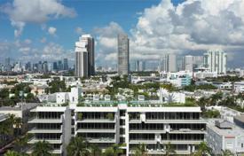 Konak – Miami sahili, Florida, Amerika Birleşik Devletleri. $3,450,000