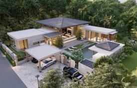 Villa – Mueang Phuket, Phuket, Tayland. From $576,000