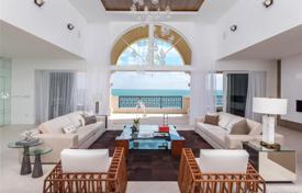 Çatı dairesi – Fisher Island Drive, Miami sahili, Florida,  Amerika Birleşik Devletleri. $13,900,000