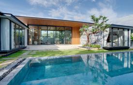 Villa – Bang Tao Beach, Choeng Thale, Thalang,  Phuket,   Tayland. From $1,592,000