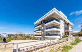 Çatı dairesi – Avsallar, Antalya, Türkiye. $233,000