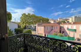 Yazlık ev – Cannes, Cote d'Azur (Fransız Rivierası), Fransa. 750,000 €