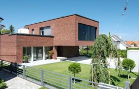 Şehir içinde müstakil ev – Maribor, Slovenya. 1,100,000 €