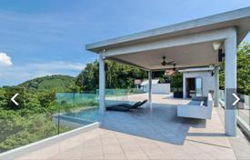 Villa – Phuket, Tayland. $2,895,000