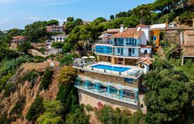 Villa – Lloret de Mar, Katalonya, İspanya. 5,900,000 €