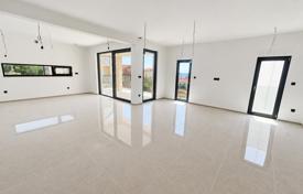 4 odalılar daire 125 m² Sibenik-Knin'da, Hırvatistan. 370,000 €