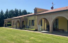 10 odalılar villa 703 m² Monteverdi Marittimo'da, İtalya. 1,150,000 €