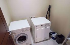 3 odalılar kondominyumda daireler Sathon'da, Tayland. $4,600 haftalık