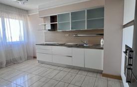 3 odalılar daire 92 m² Zemgale Suburb'da, Letonya. 174,000 €