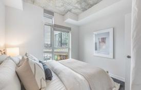 1 odalılar daire Queen Street West'da, Kanada. C$797,000