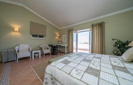 3 odalılar yazlık ev 220 m² Castro Marim'da, Portekiz. 465,000 €