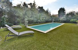 Villa – Juan-les-Pins, Antibes, Cote d'Azur (Fransız Rivierası),  Fransa. 5,000 € haftalık