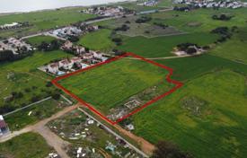 Arsa Famagusta'da, Kıbrıs. 675,000 €
