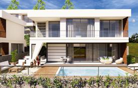 Villa – Alanya, Antalya, Türkiye. $566,000