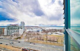 6 odalılar daire Fort York Boulevard'da, Kanada. C$908,000