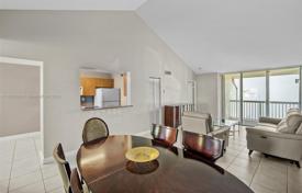 1 odalılar kondominyumda daireler 84 m² Doral'da, Amerika Birleşik Devletleri. $335,000