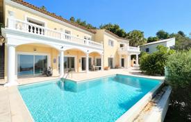 6 odalılar yazlık ev Mandelieu-la-Napoule'de, Fransa. 1,850,000 €