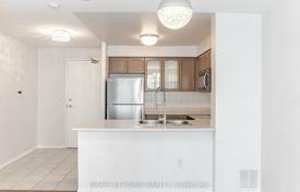 5 odalılar daire Etobicoke'de, Kanada. C$707,000
