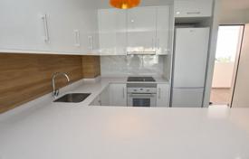 2 odalılar daire 82 m² Dehesa de Campoamor'da, İspanya. 246,000 €