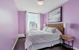 6 odalılar daire North York'da, Kanada. C$818,000