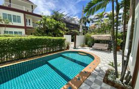Villa – Pattaya, Chonburi, Tayland. 378,000 €