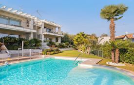 3 odalılar daire 130 m² Padenghe sul Garda'da, İtalya. 810,000 €