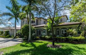 Villa – Pinecrest, Florida, Amerika Birleşik Devletleri. $3,369,000
