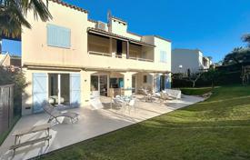 4 odalılar daire Cap d'Antibes'da, Fransa. Price on request