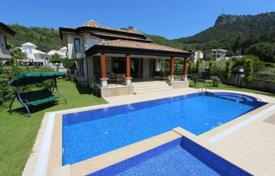 5 odalılar villa 250 m² Kemer'de, Türkiye. 74,683,000 TRY
