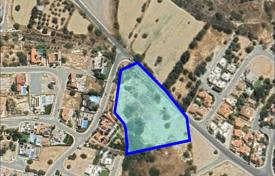 Arsa Agios Athanasios (Cyprus)'da, Kıbrıs. 3,000,000 €