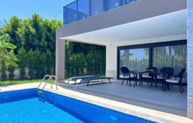 4 odalılar villa 250 m² Camyuva'da, Türkiye. 44,423,000 TRY