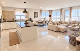 5 odalılar çatı dairesi 170 m² Netanya'da, İsrail. $1,720,000