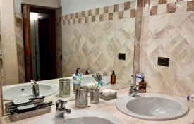 4 odalılar daire 250 m² Floransa'da, İtalya. 1,650,000 €