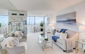 3 odalılar daire North York'da, Kanada. C$788,000