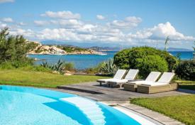 Villa – Bonifacio, Corsica, Fransa. Price on request