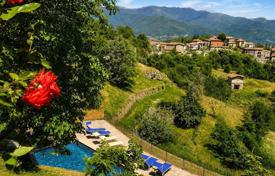 10 odalılar villa 450 m² Lucca'da, İtalya. 750,000 €