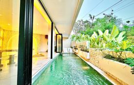 4 odalılar villa 368 m² Ungasan'da, Endonezya. $500,000
