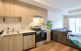 4 odalılar daire Scarborough'da, Kanada. C$727,000
