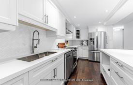 6 odalılar daire North York'da, Kanada. C$1,067,000