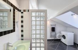 2 odalılar daire Boulevard de la Croisette'de, Fransa. 360,000 €