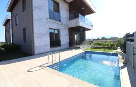 5 odalılar villa 293 m² Döşemealtı'da, Türkiye. 25,821,000 TRY
