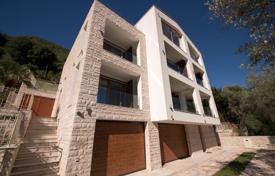 Villa – Kotor (city), Kotor, Karadağ. 1,800,000 €
