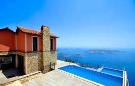 3 odalılar villa 200 m² Kash'da, Türkiye. 66,356,000 TRY