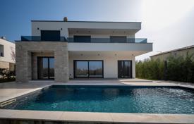 5 odalılar şehir içinde müstakil ev 234 m² Porec'te, Hırvatistan. 950,000 €