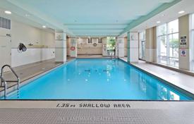 5 odalılar daire Scarborough'da, Kanada. C$697,000