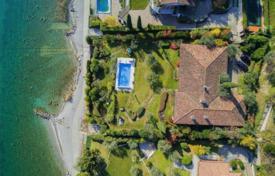 Villa – Padenghe sul Garda, Lombardiya, İtalya. 6,750,000 €