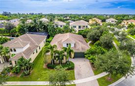 Şehir içinde müstakil ev – Boca Raton, Florida, Amerika Birleşik Devletleri. $1,328,000