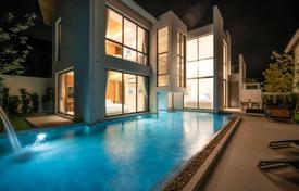 3 odalılar villa 463 m² Si Sunthon'da, Tayland. $593,000