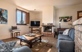 8 odalılar villa 535 m² Perugia'da, İtalya. 795,000 €